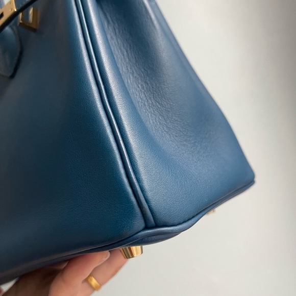Hermes Deep Blue Satchel with Gold Accents - Picture 4 of 17